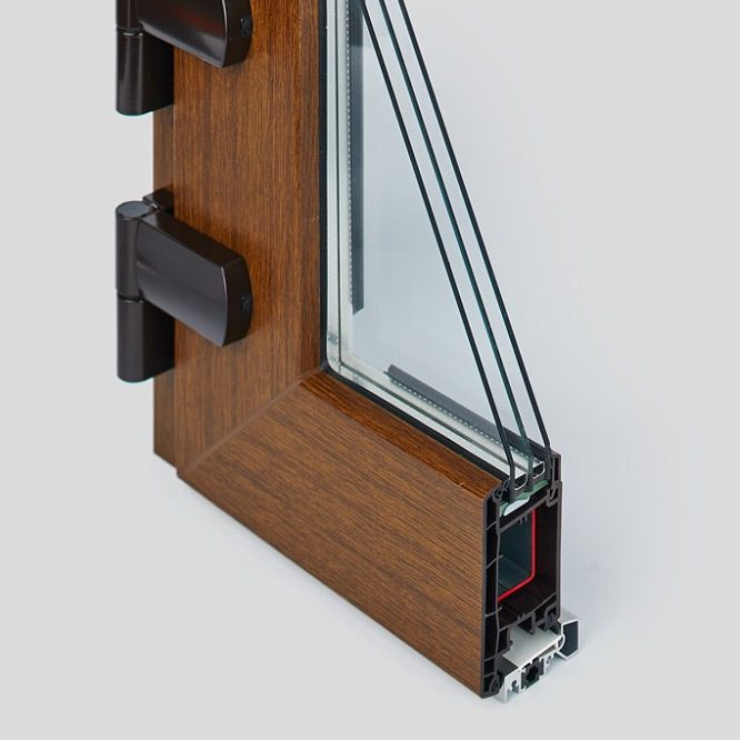 Deceuninck Door System